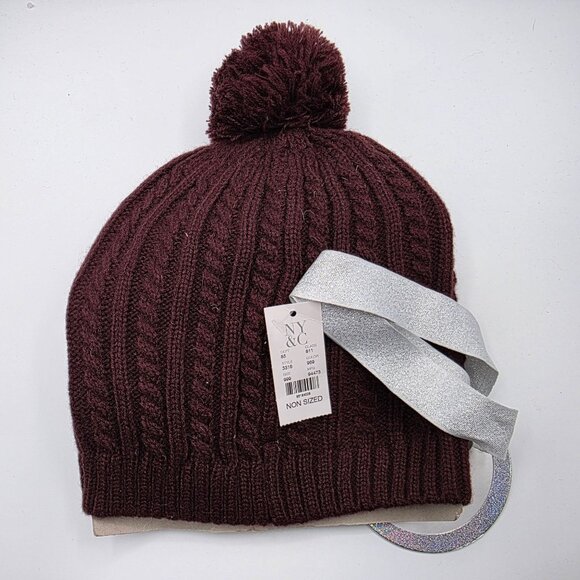 NY&C Womens One Size Burgundy Pom Pom Beanie & Gloves Winter Set Casual Warm - Picture 2 of 5